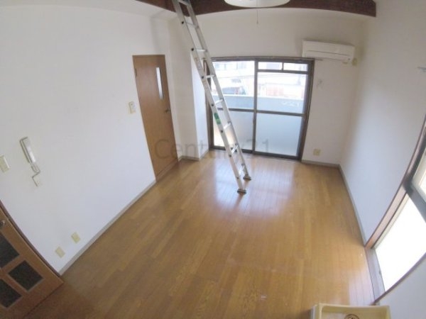宝塚市高司１丁目のマンション