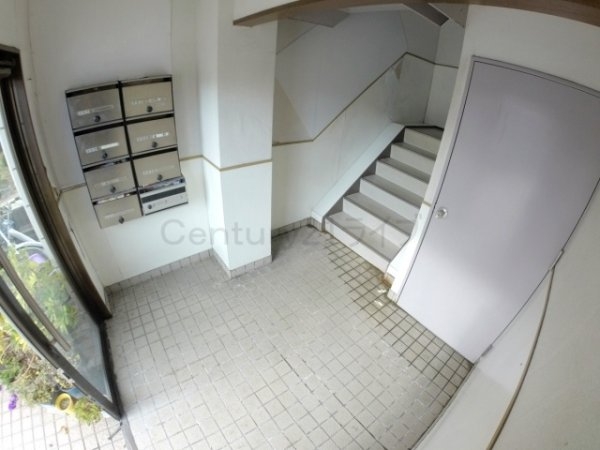 宝塚市山本南２丁目のマンション