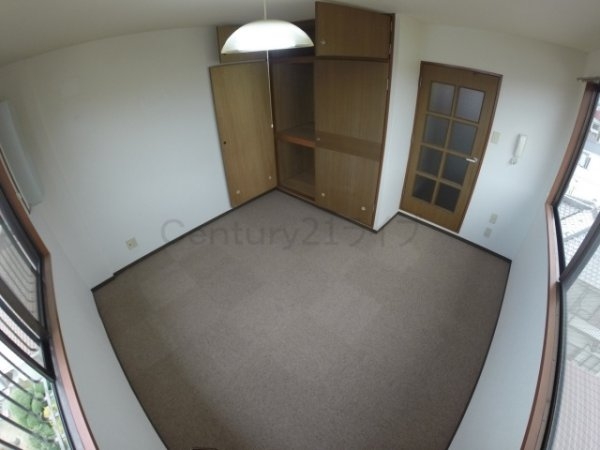 宝塚市山本南２丁目のマンション
