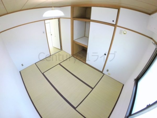 宝塚市光明町のマンション