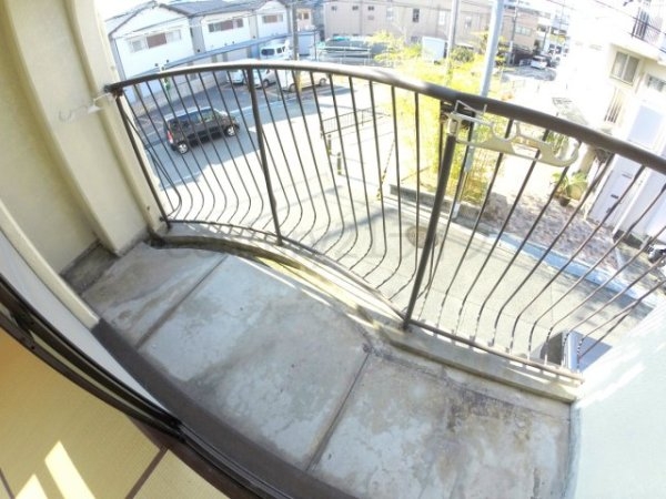 宝塚市光明町のマンション