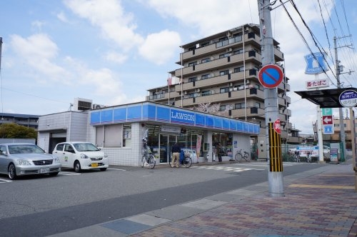 伊丹市松ケ丘4丁目のアパート(ローソン伊丹池尻店)