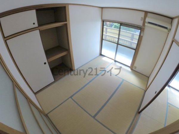 宝塚市塔の町のアパート