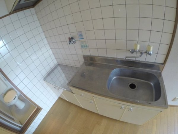 池田市旭丘１丁目のアパート