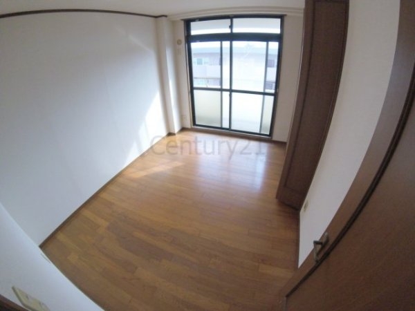 宝塚市川面４丁目のマンション