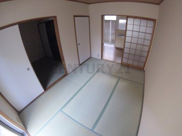 川西市萩原２丁目のアパート