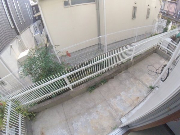 川西市萩原２丁目のアパート