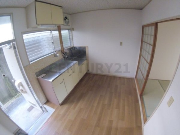 川西市萩原２丁目のアパート