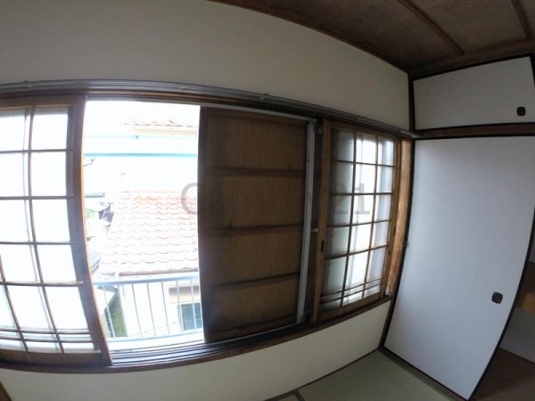 箕面市牧落１丁目のアパート