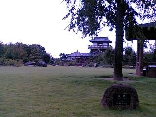 池田市新町のマンション(池田城跡公園)