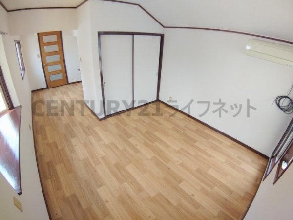 箕面市箕面２丁目のアパート