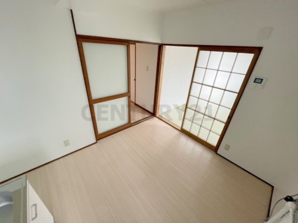 宝塚市泉町のマンション