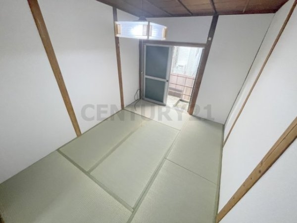 川西市多田桜木２丁目のマンション