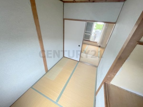川西市多田桜木２丁目のマンション