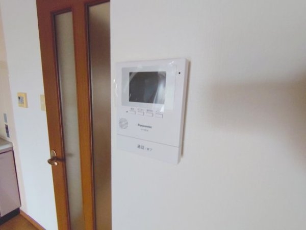 伊丹市荻野４丁目のマンション