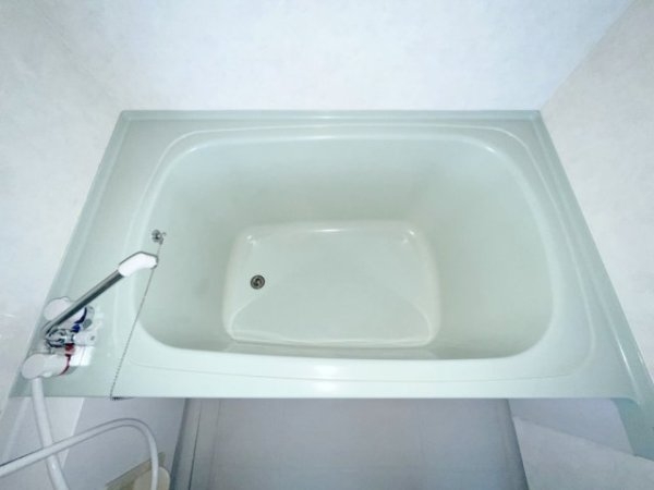 伊丹市荻野４丁目のマンション