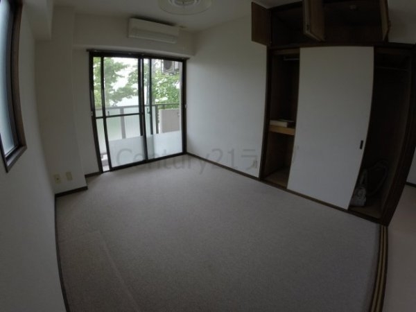 宝塚市栄町１丁目のマンション