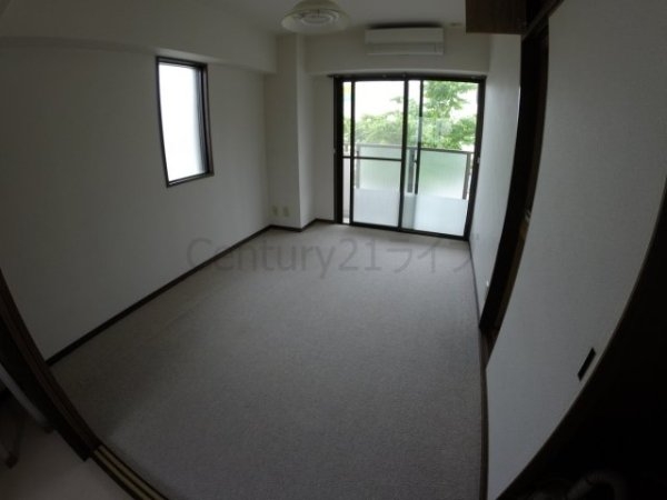 宝塚市栄町１丁目のマンション