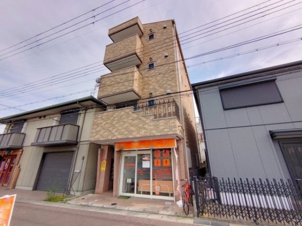 伊丹市行基町１丁目のマンション