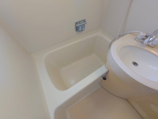 西宮市大森町のアパート