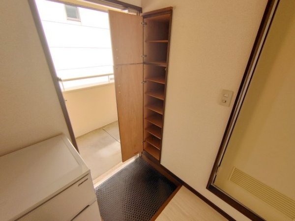 西宮市大森町のアパート