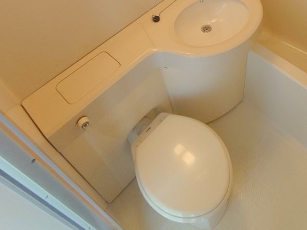 西宮市大森町のアパート