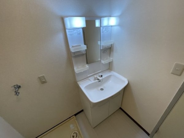 西宮市下大市東町のマンション
