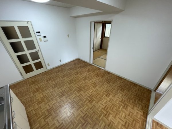 西宮市上甲東園１丁目のマンション