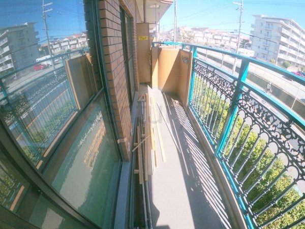池田市緑丘１丁目のマンション