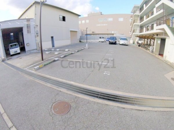 宝塚市売布東の町のマンション