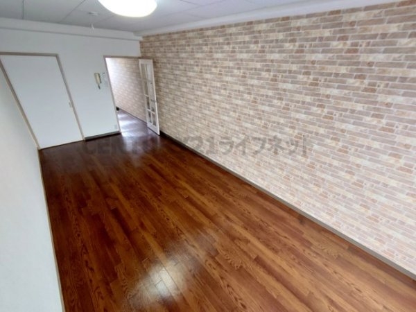 箕面市如意谷１丁目のマンション