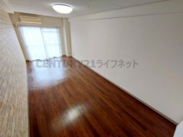 箕面市如意谷１丁目のマンション