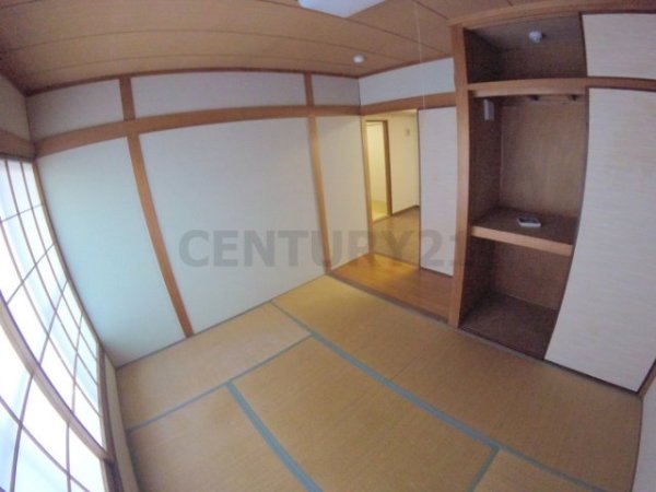 川西市満願寺町のマンション
