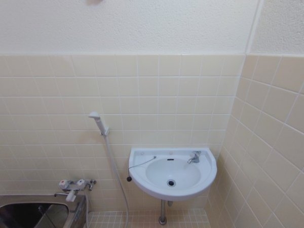 宝塚市小林３丁目のテラスハウス