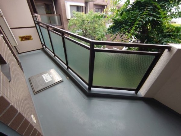宝塚市宝松苑のマンション