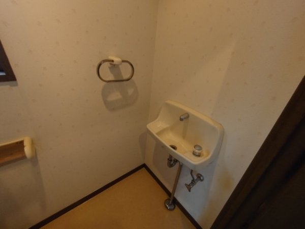 宝塚市宝松苑のマンション
