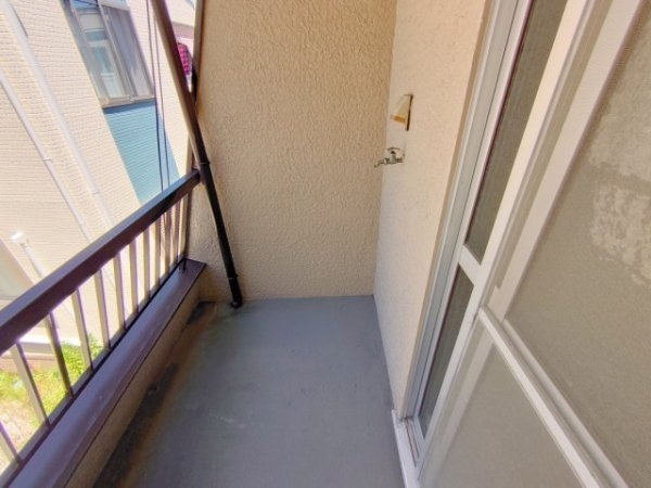 川西市小花１丁目のテラスハウス
