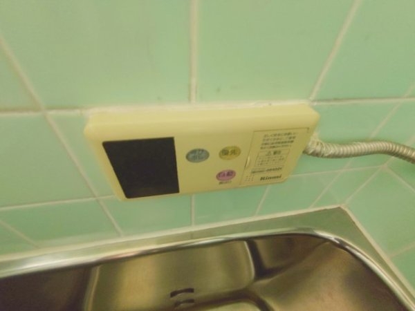 伊丹市荻野西２丁目のテラスハウス