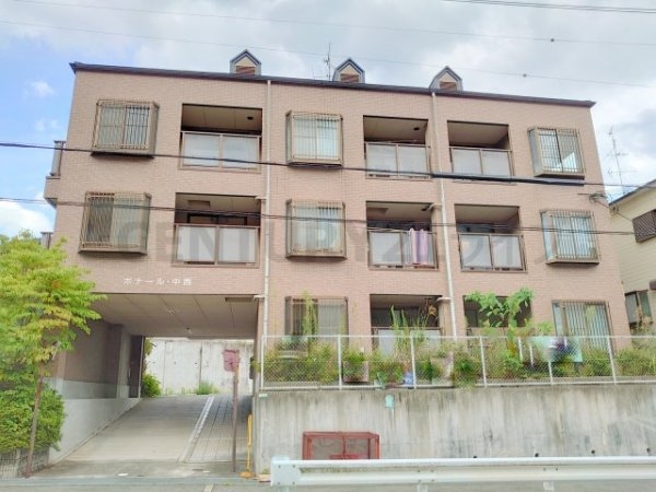 川西市一庫３丁目のマンション