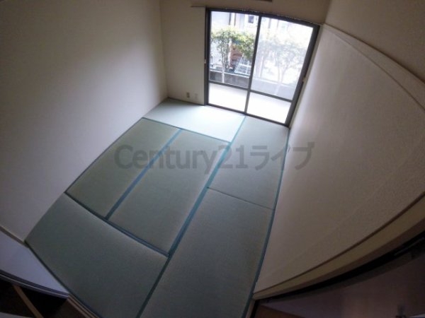 宝塚市山本中３丁目のアパート
