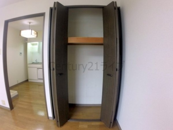 宝塚市逆瀬川１丁目のマンション