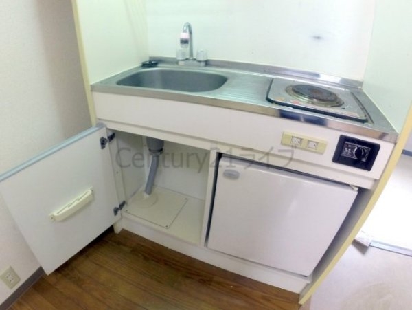 宝塚市逆瀬川１丁目のマンション