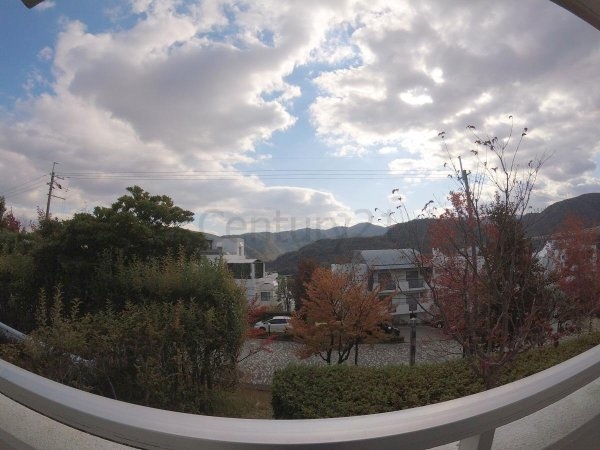 西宮市東山台２丁目のマンション