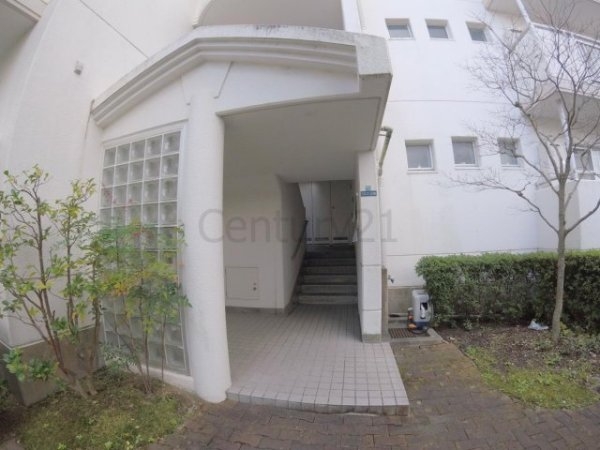 西宮市東山台２丁目のマンション