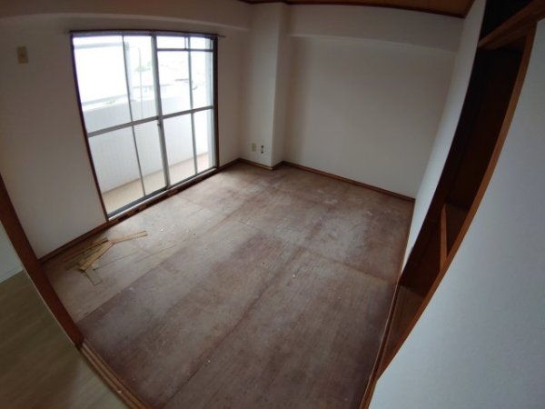 宝塚市山本丸橋１丁目のマンション