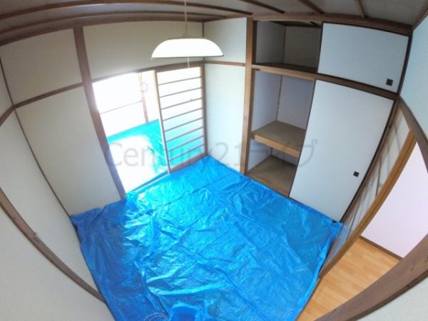 宝塚市逆瀬川２丁目のアパート