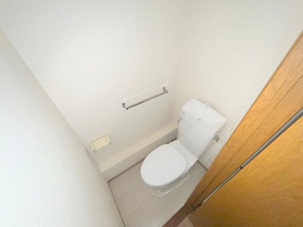 宝塚市中筋山手２丁目のアパート