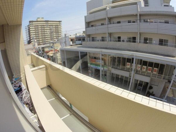 西宮市甲東園３丁目のマンション