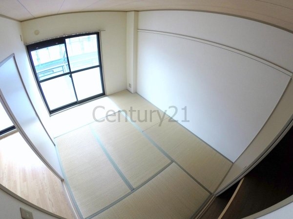 宝塚市高司３丁目のマンション