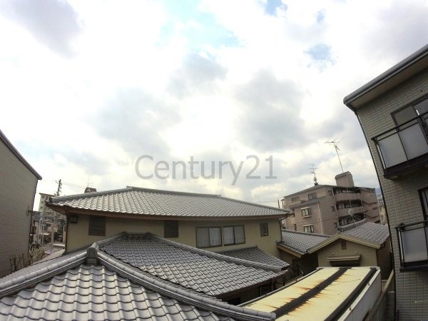 宝塚市高司３丁目のマンション